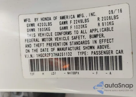 2017 Honda Accord Lx z USA, uszkodzony, nr VIN 1HGCR2F37HA051132